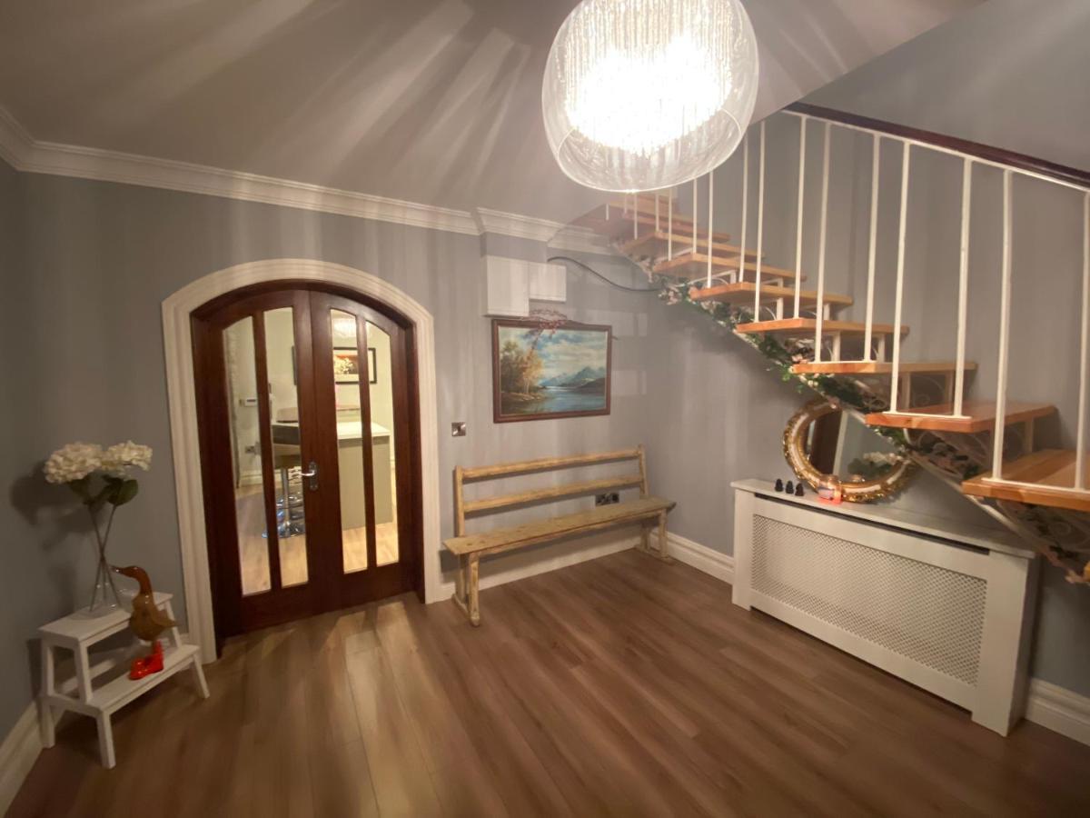 Вилла Gleanntan House - Beautiful Family Town House Килларни Экстерьер фото